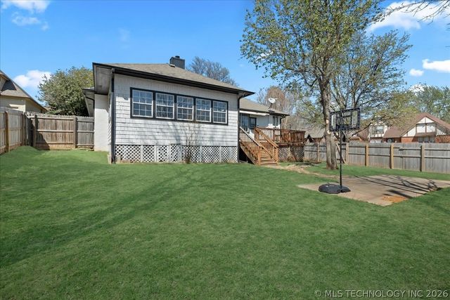 7122 E 100th Place, Tulsa, OK 74133