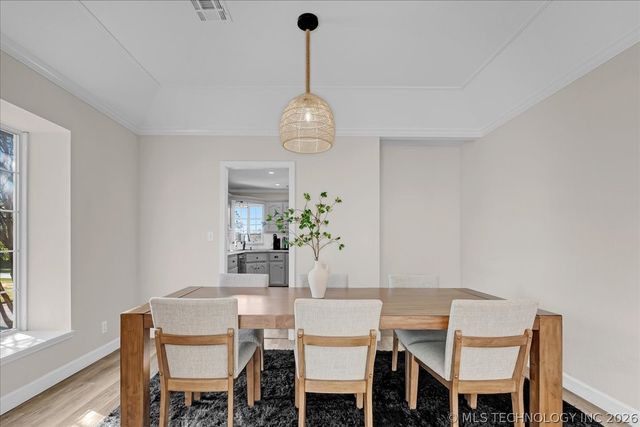 7122 E 100th Place, Tulsa, OK 74133