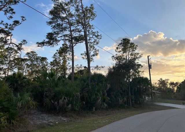 OAKLAND ROAD, North Port, FL 34286