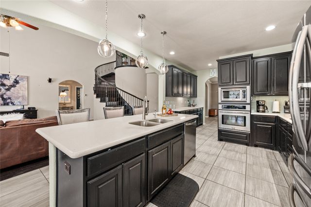 11809 Indian Pony Way, Fort Worth, TX 76244