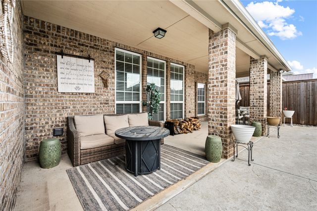 11809 Indian Pony Way, Fort Worth, TX 76244
