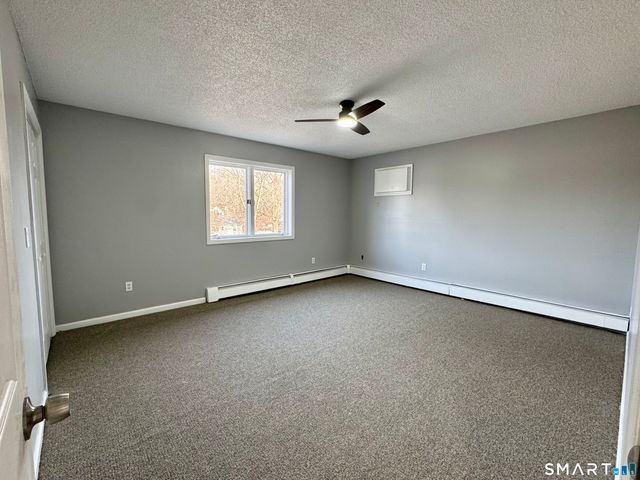 23 Katie Lane, Waterbury, CT 06708