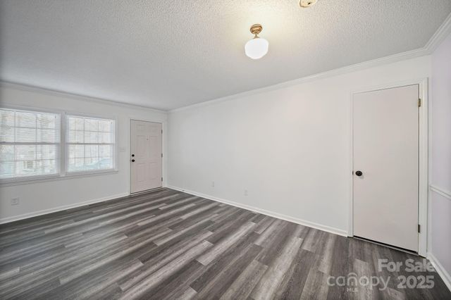 855 Nottingham Drive 65, Gastonia, NC 28054