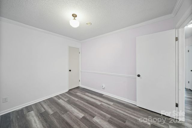 855 Nottingham Drive 65, Gastonia, NC 28054