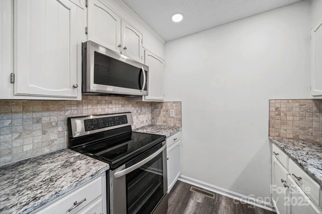 855 Nottingham Drive 65, Gastonia, NC 28054