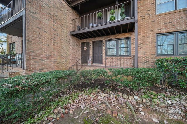 855 Nottingham Drive 65, Gastonia, NC 28054