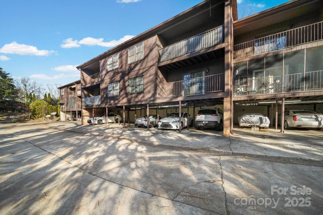 855 Nottingham Drive 65, Gastonia, NC 28054