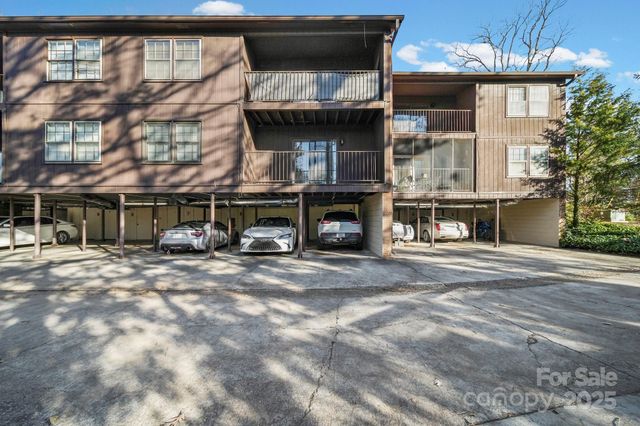 855 Nottingham Drive 65, Gastonia, NC 28054