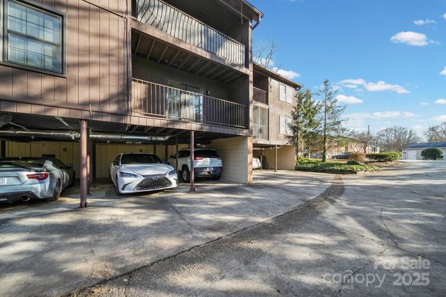 855 Nottingham Drive 65, Gastonia, NC 28054