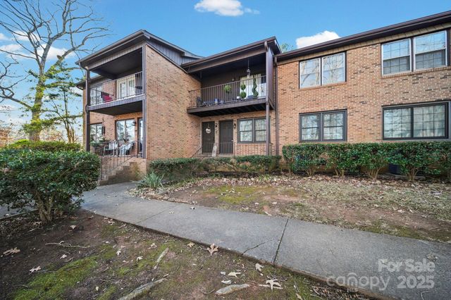 855 Nottingham Drive 65, Gastonia, NC 28054