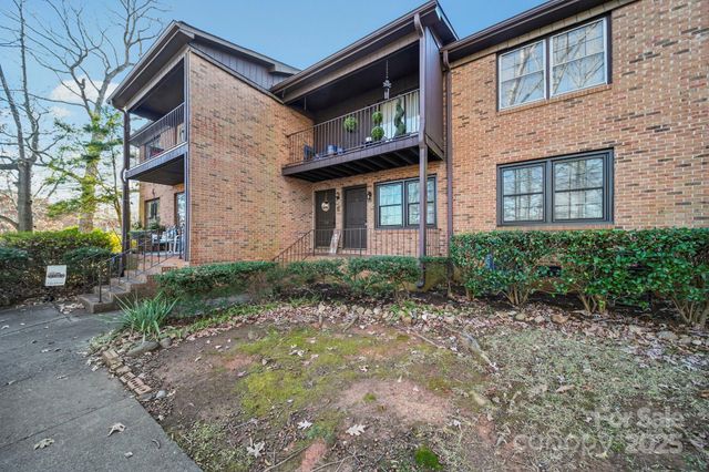 855 Nottingham Drive 65, Gastonia, NC 28054