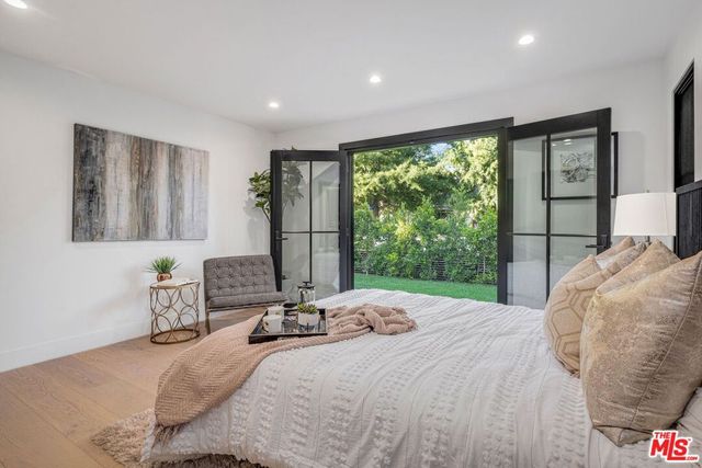 12672 Stanwood Drive, Los Angeles, CA 90066