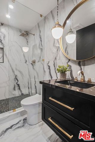 12672 Stanwood Drive, Los Angeles, CA 90066