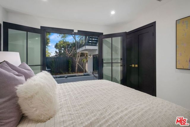 12672 Stanwood Drive, Los Angeles, CA 90066