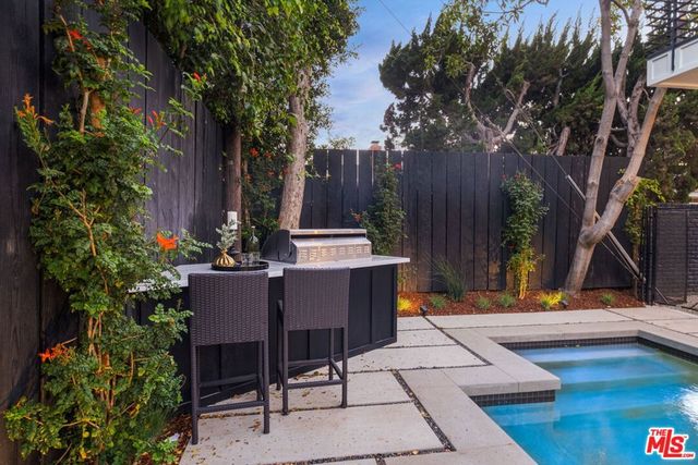 12672 Stanwood Drive, Los Angeles, CA 90066