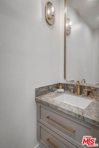 12672 Stanwood Drive, Los Angeles, CA 90066