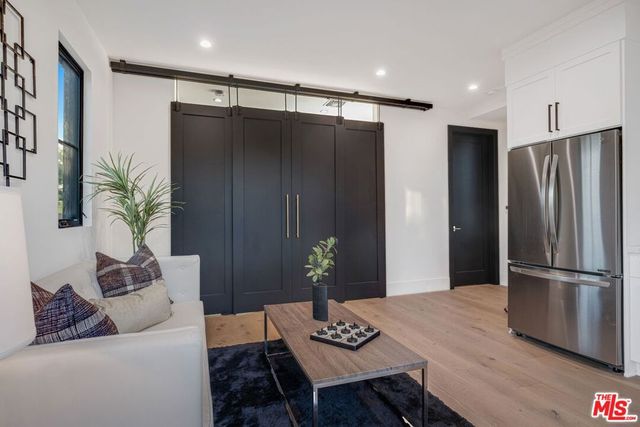 12672 Stanwood Drive, Los Angeles, CA 90066