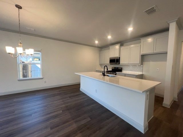 366 Waters Ridge Drive, Lavon, TX 75166