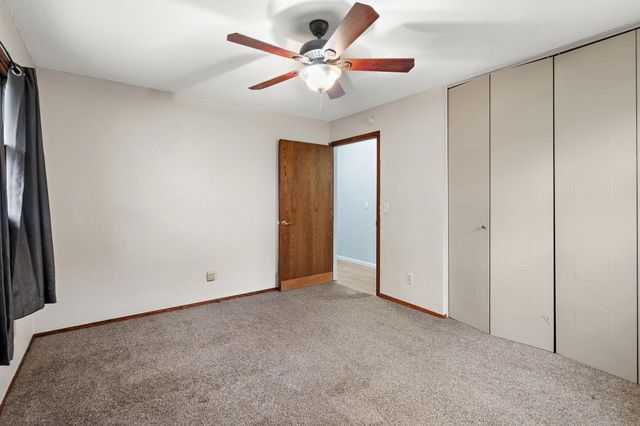 1038 Van Buren Street S, Shakopee, MN 55379