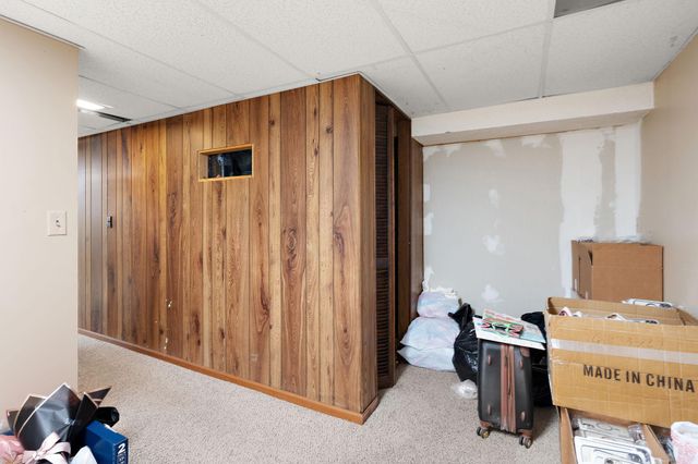 1038 Van Buren Street S, Shakopee, MN 55379