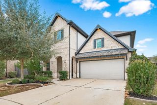 907 Warm Summer Drive, Richmond, TX 77406
