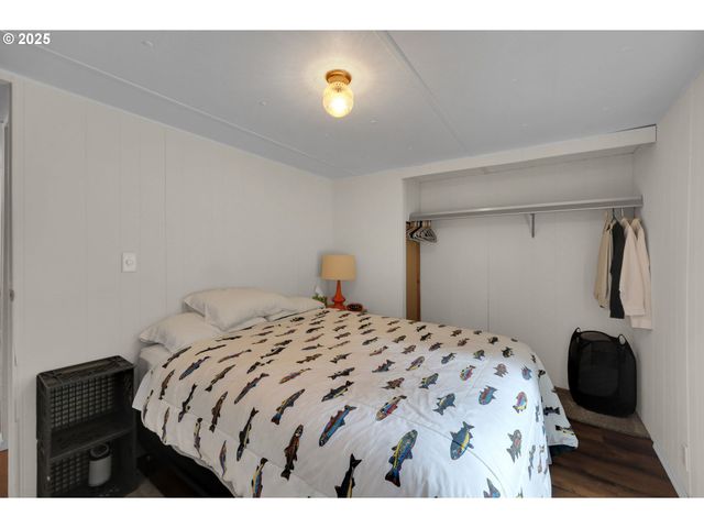 3950 Coburg Rd 27, Eugene, OR 97408