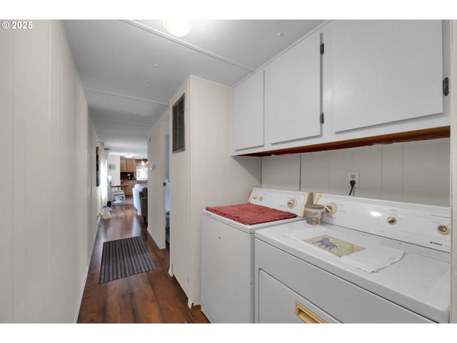 3950 Coburg Rd 27, Eugene, OR 97408