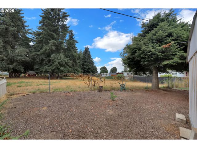 3950 Coburg Rd 27, Eugene, OR 97408