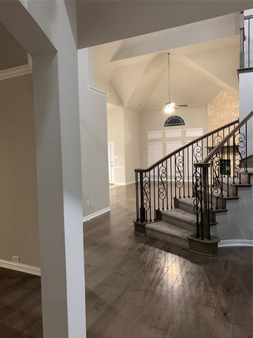 106 Laurel Oak Drive, Red Oak, TX 75154