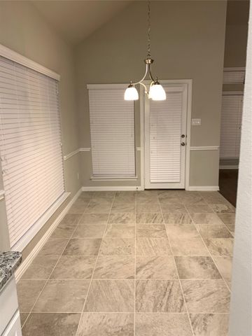 106 Laurel Oak Drive, Red Oak, TX 75154