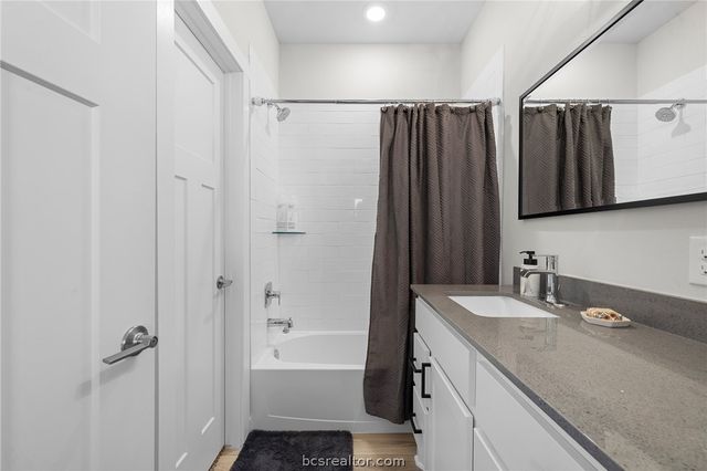 767 Double Mountain Road, College Station, TX 77845