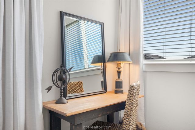 767 Double Mountain Road, College Station, TX 77845