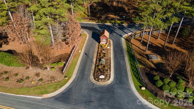 1036 W Paradise Harbor Drive, Connelly Springs, NC 28612