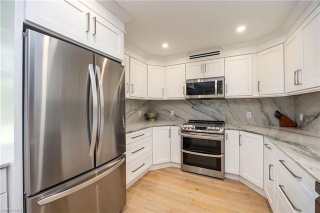 100 Wilderness WAY 348, Naples, FL 34105