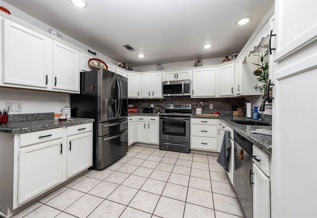 100 Magnolia Place, Coldspring, TX 77331