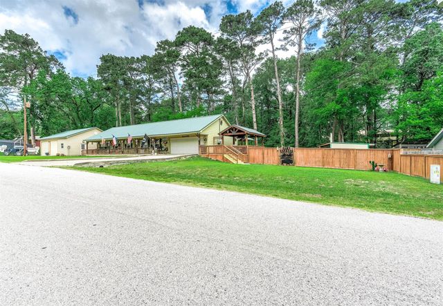 100 Magnolia Place, Coldspring, TX 77331
