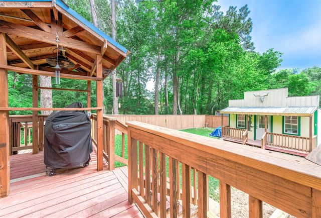 100 Magnolia Place, Coldspring, TX 77331