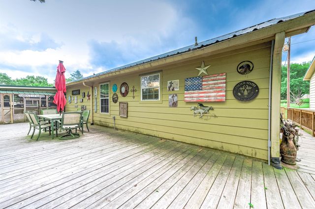 100 Magnolia Place, Coldspring, TX 77331