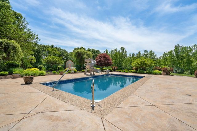 1840 Kleven Lane, Crown Point, IN 46307