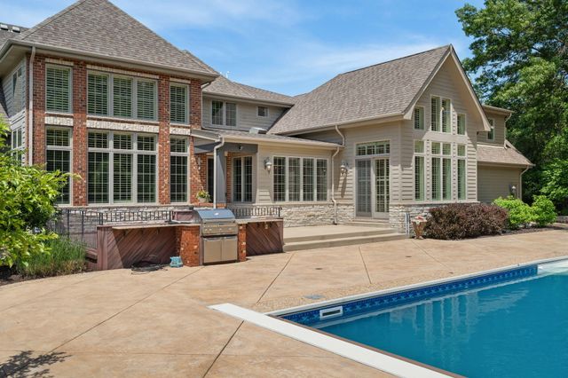 1840 Kleven Lane, Crown Point, IN 46307