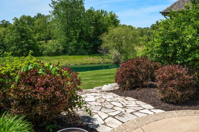 1840 Kleven Lane, Crown Point, IN 46307