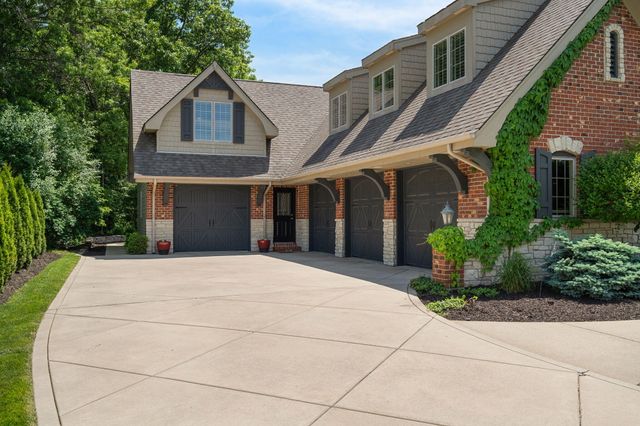 1840 Kleven Lane, Crown Point, IN 46307