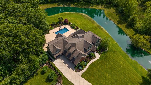 1840 Kleven Lane, Crown Point, IN 46307