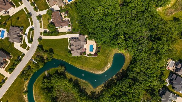 1840 Kleven Lane, Crown Point, IN 46307