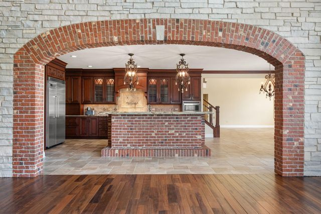 1840 Kleven Lane, Crown Point, IN 46307