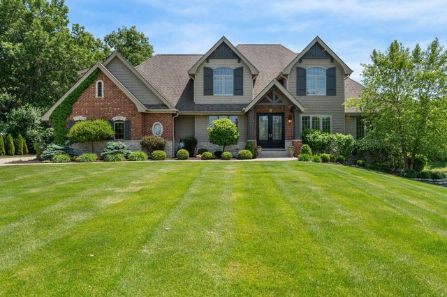 1840 Kleven Lane, Crown Point, IN 46307
