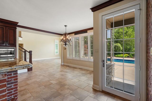 1840 Kleven Lane, Crown Point, IN 46307