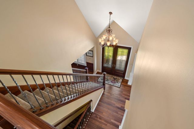 1840 Kleven Lane, Crown Point, IN 46307