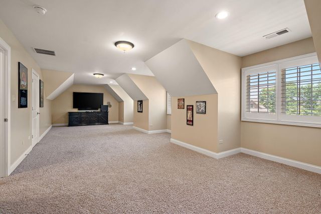 1840 Kleven Lane, Crown Point, IN 46307