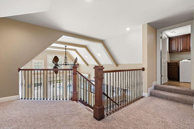 1840 Kleven Lane, Crown Point, IN 46307